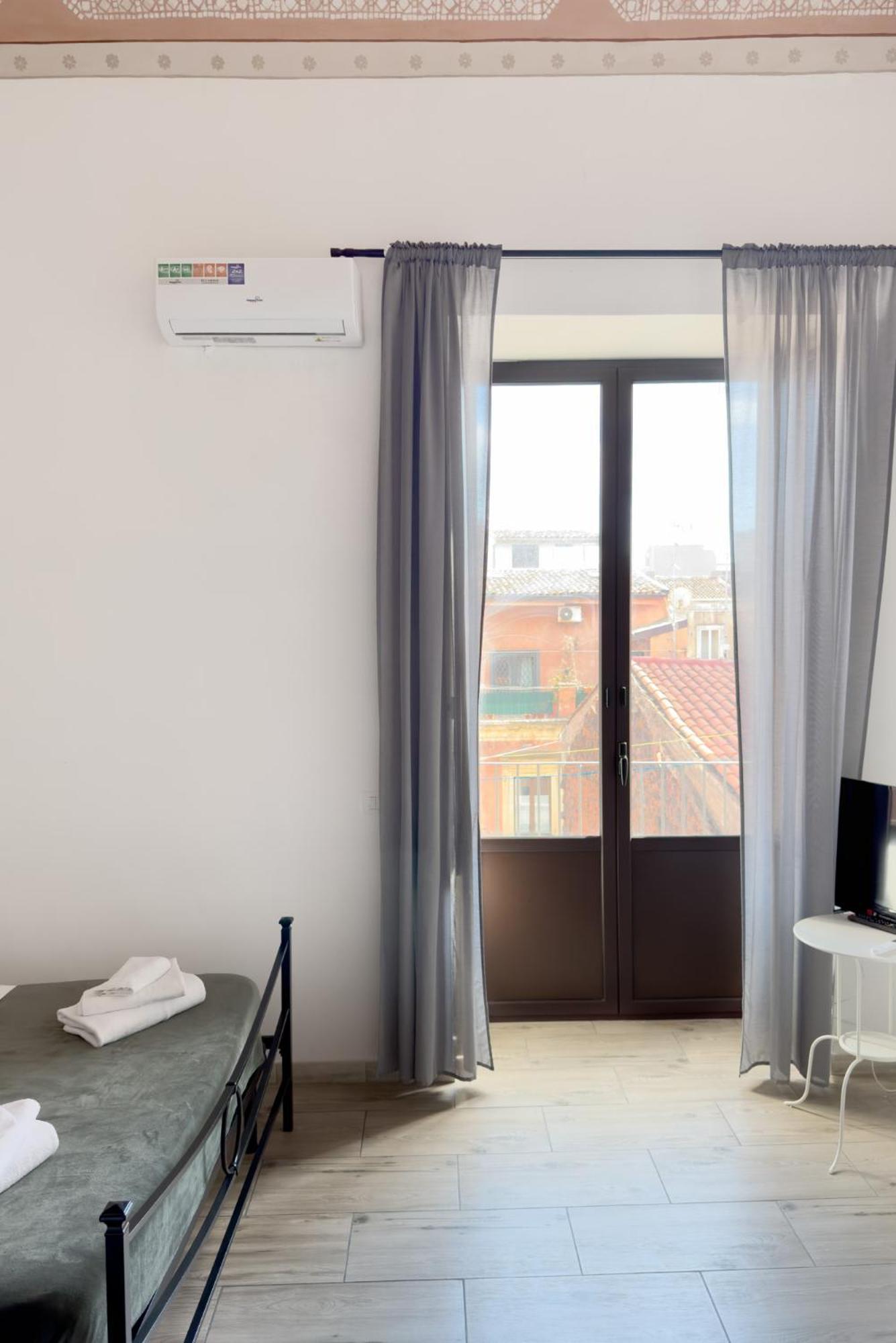 Casa L'8 Leilighet Catania Eksteriør bilde